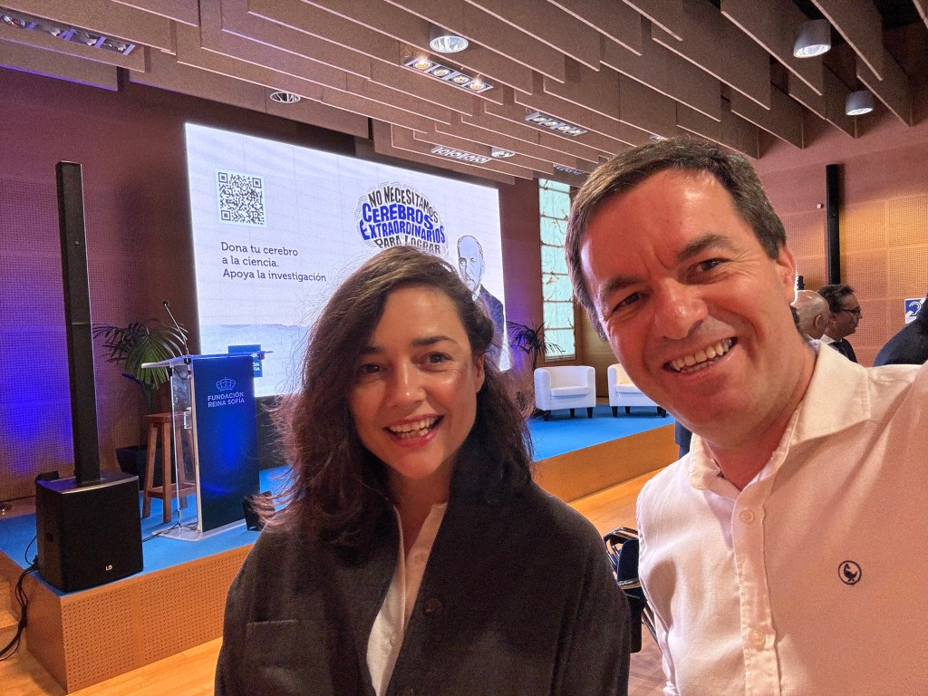 Her Majesty Queen Sofía -- Extraordinary Brains donation campaign: Alzheimer's, Parkinson's, and ALS