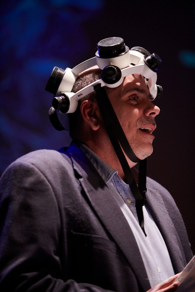 Cajal y los Circuitos Eléctricos