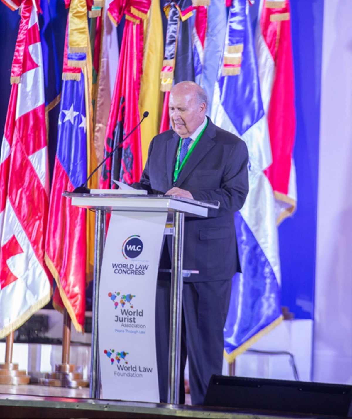 Two Peaks of Universal Thought